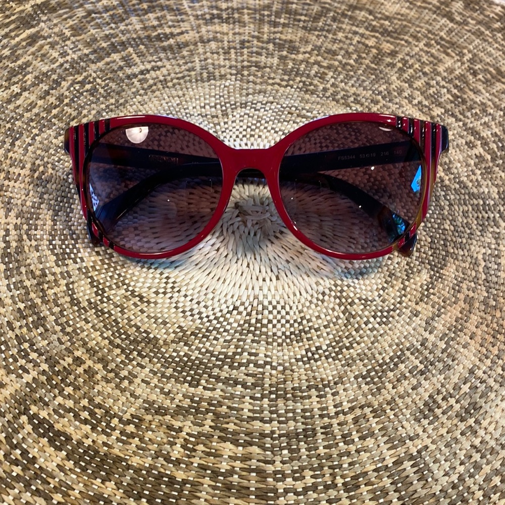 COPY - Fendi Round Cat Eye Sunglasses